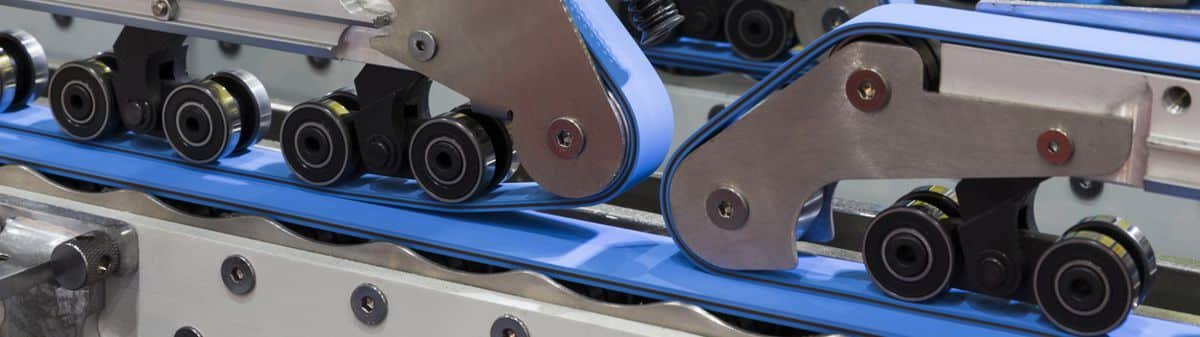 3 nokta, 4 nokta ve 6 nokta kutu katlama yapıştırma makineleri için düz kayışlar ve linateks kırmızı besleme kayışları. Yüksek performans ve dayanıklılık.